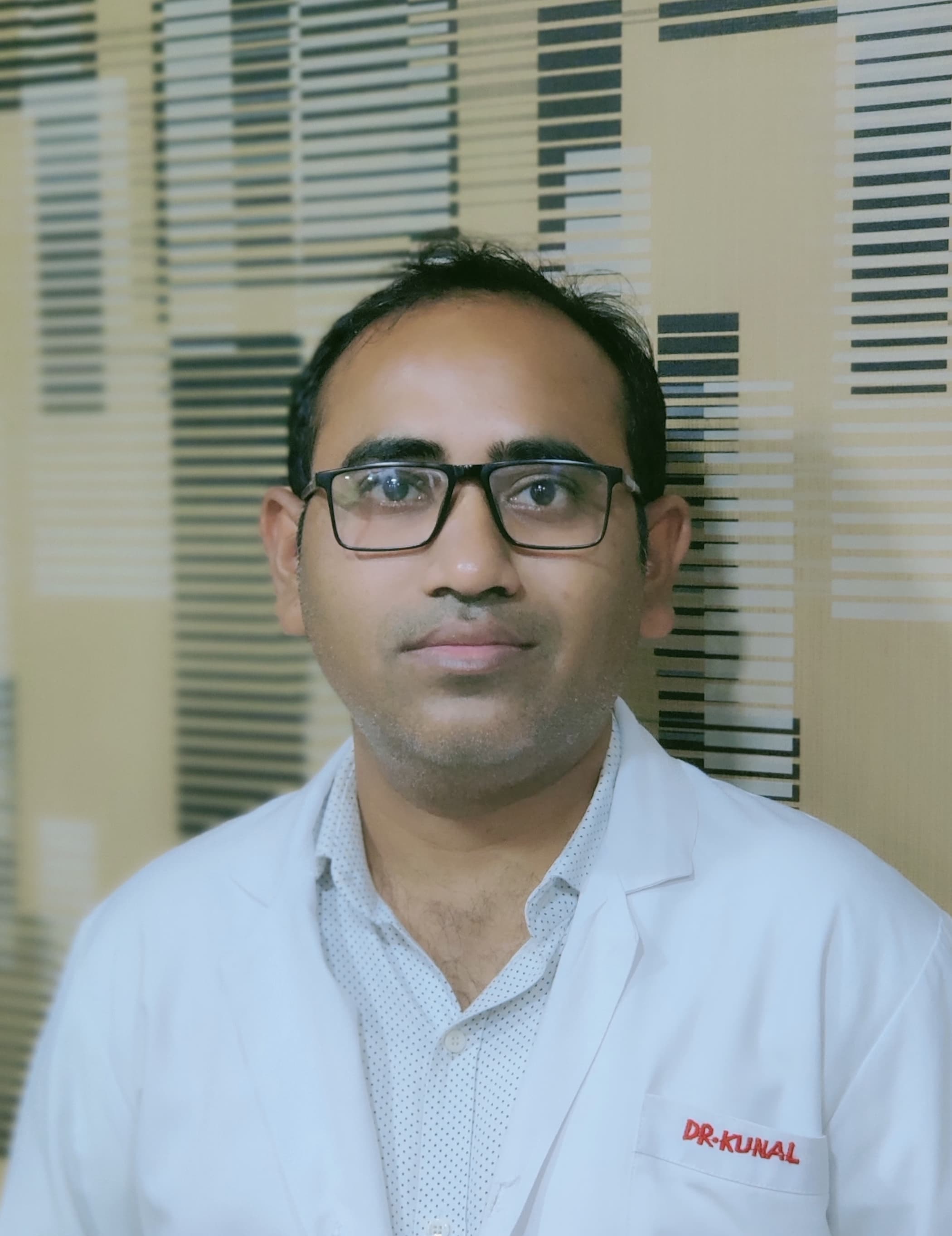 Dr Kunal Shinde